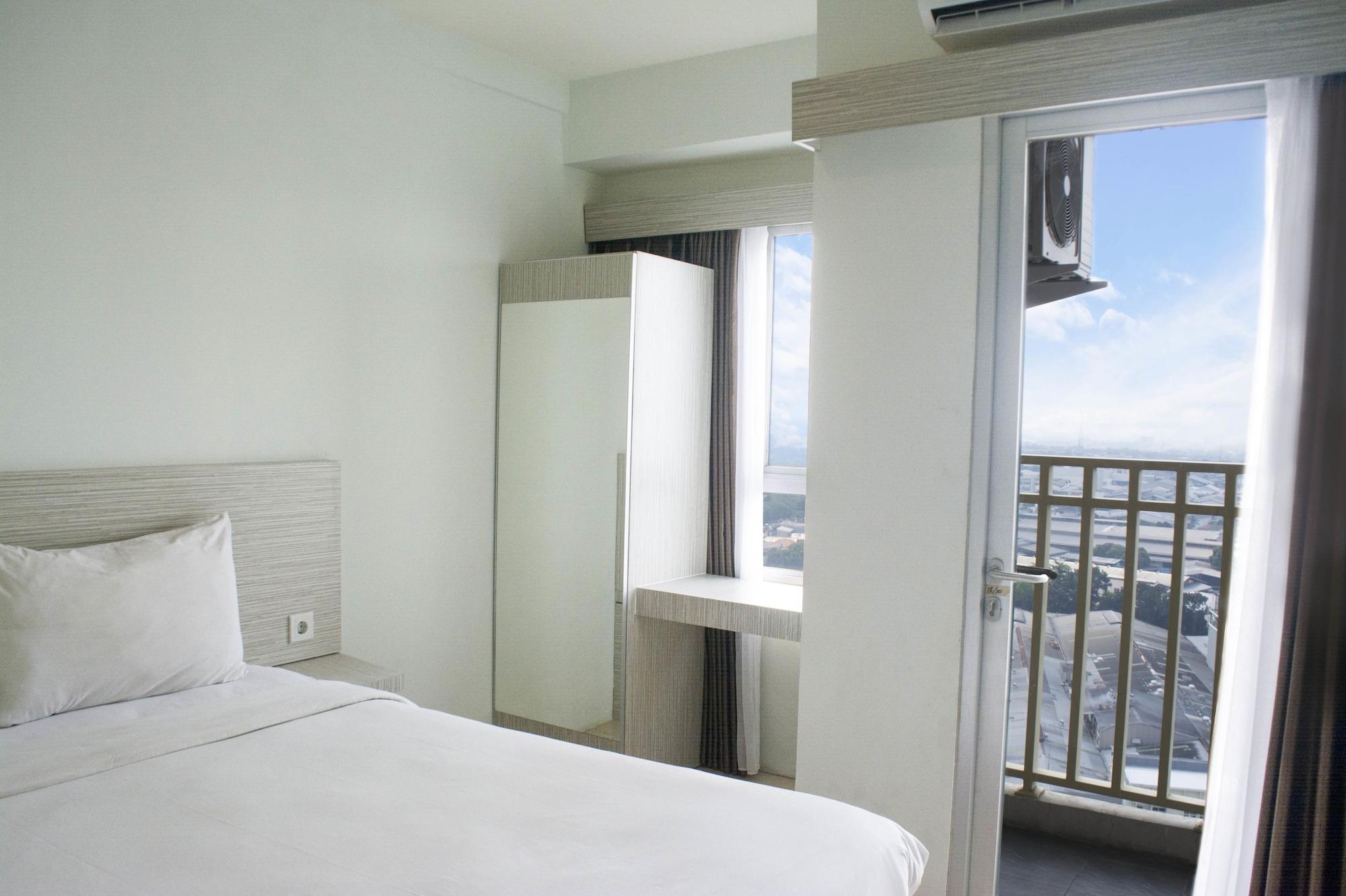 Titanium Express Homtel Hotell Jakarta Exteriör bild